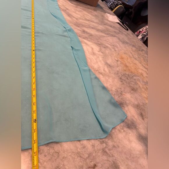 LIZ JORDAN 3 Piece Skirt Set with Scarf. Size 10 - Picture 12 of 16